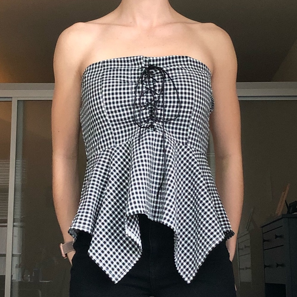 Strapless blouse